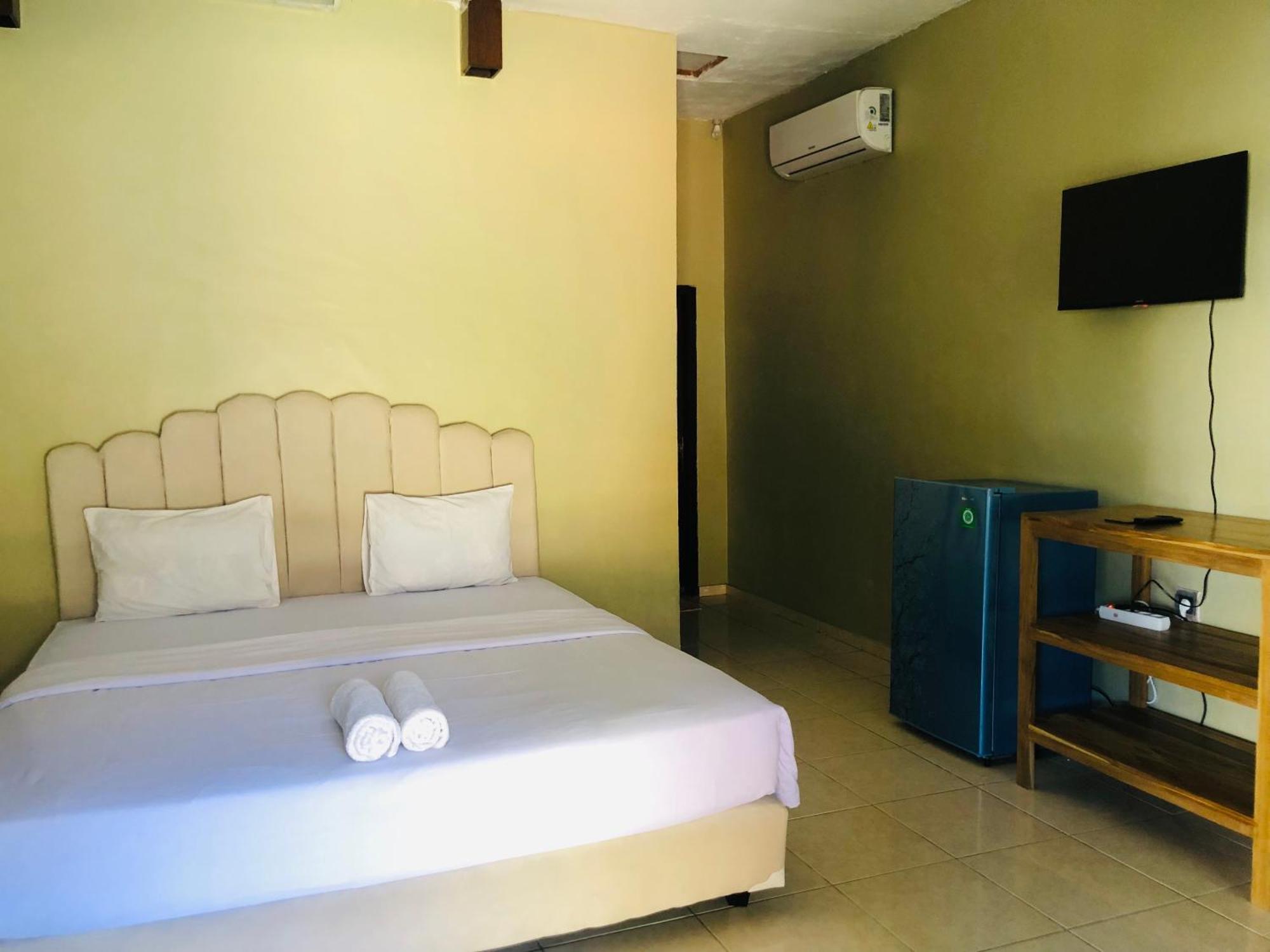 Gguesthouse Kuta  エクステリア 写真